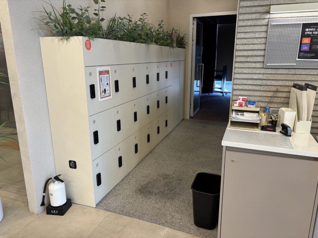 파이브스팟 한남1호점의 캐비닛