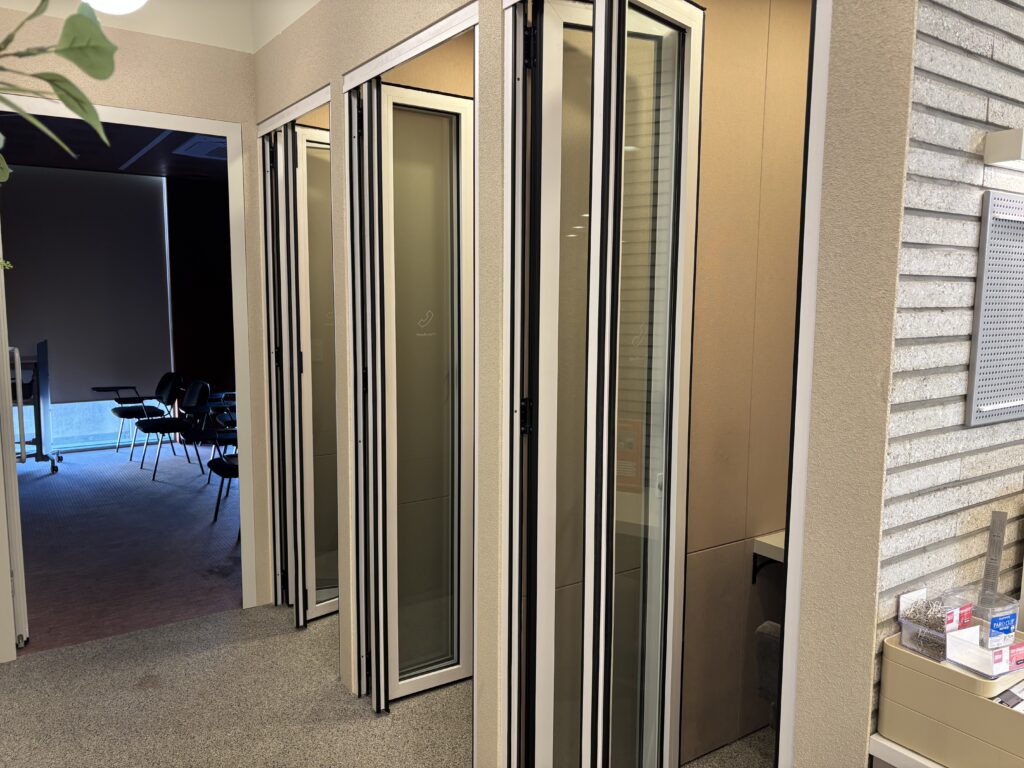 파이브스팟 한남1호점의 폰부스