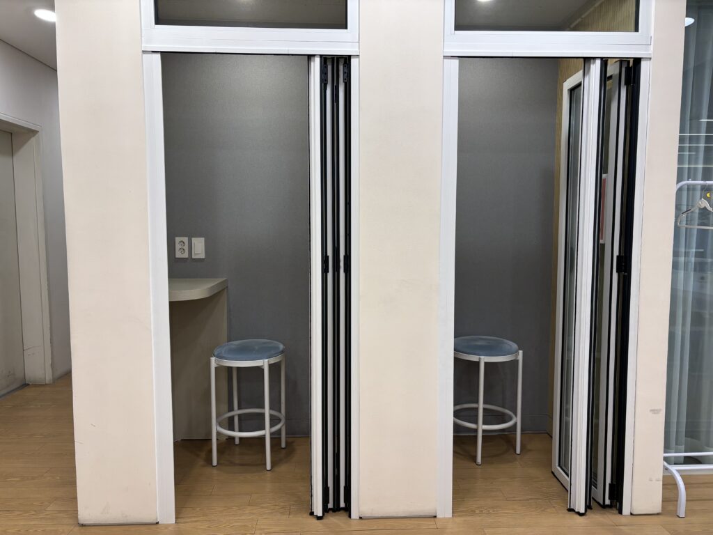 파이브스팟 영등포1호점의 폰부스