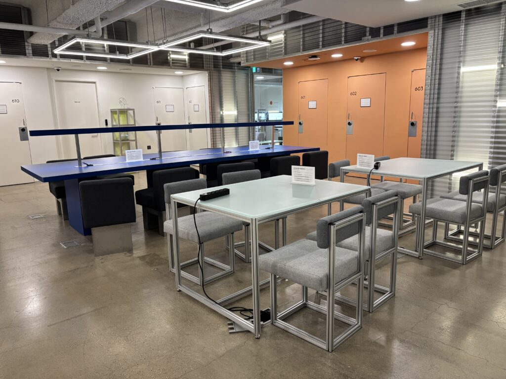 파이브스팟 성수2호점의 6층 라운지