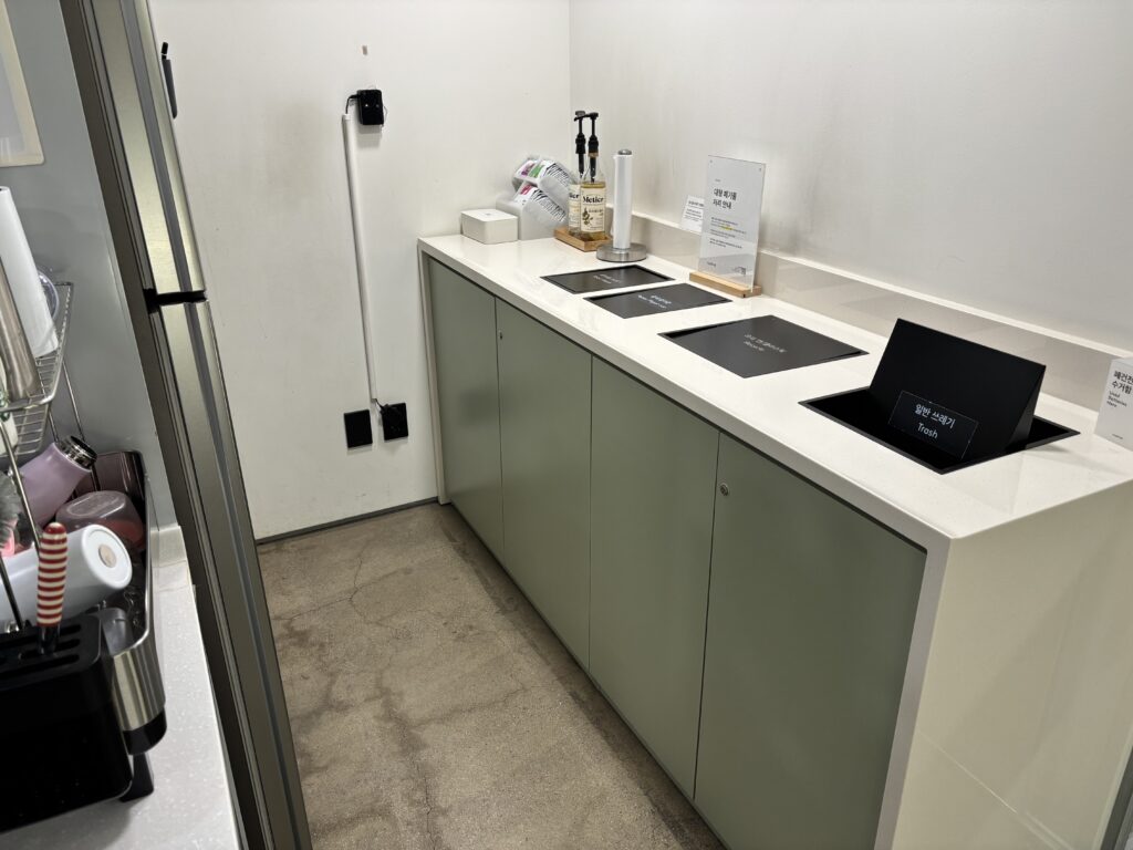 파이브스팟 성수2호점의 6층 탕비실