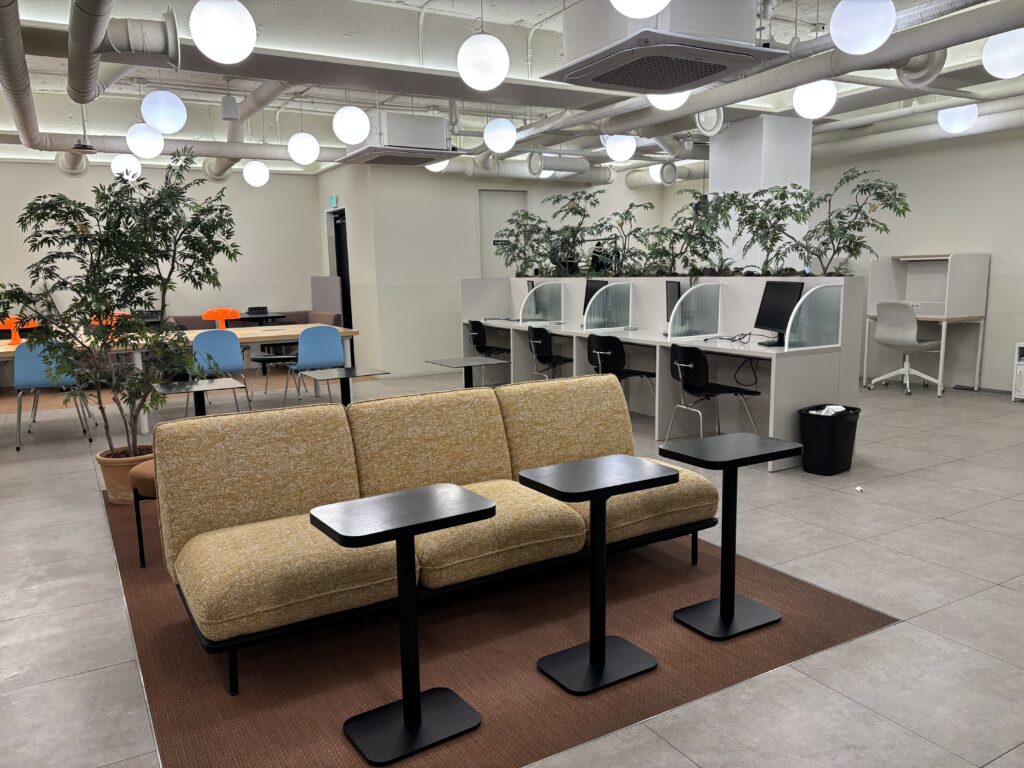 파이브스팟 홍대2호점의 지하1층 전경