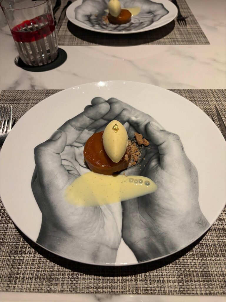 새라새의 사과 타탱과 바닐라 아이스크림