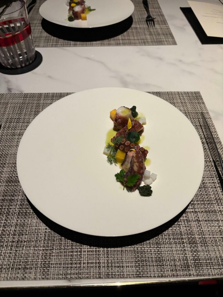 새라새의 문어 냉채