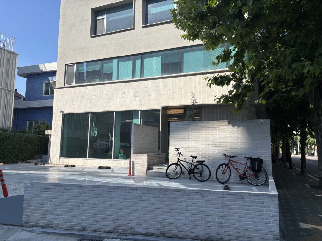 파이브스팟 아일라 서교점의 전경