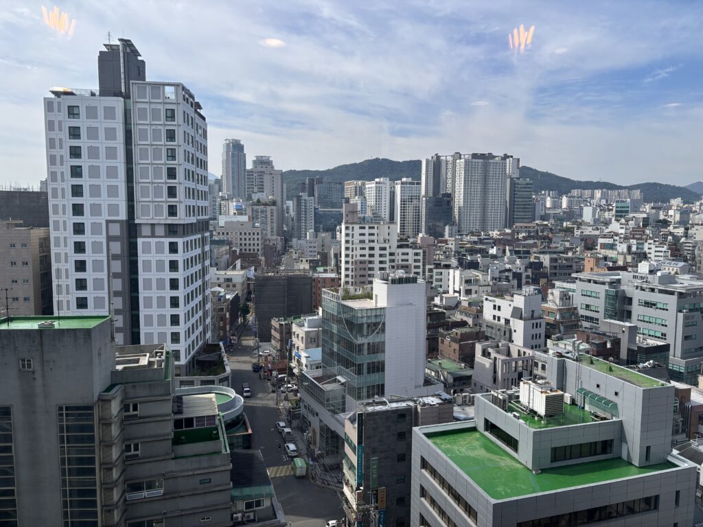 패스트파이브 교대1호점의 전망