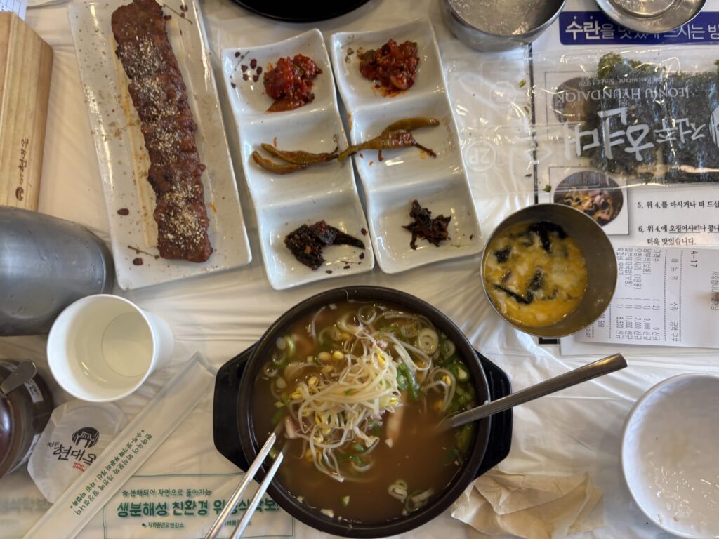 콩나물국밥 그리고 떡갈비